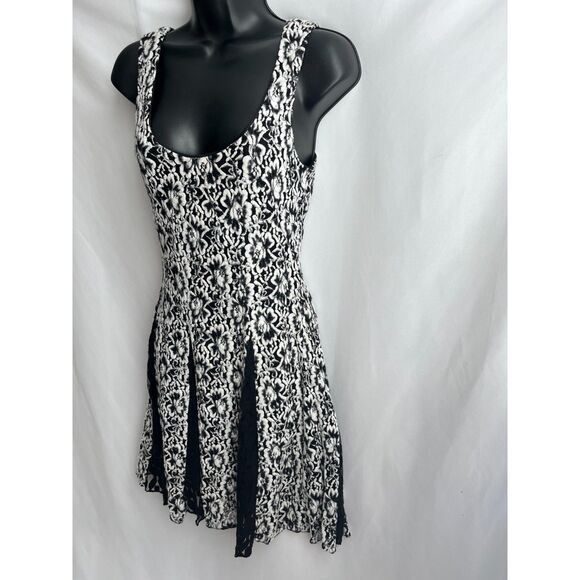 a'reve Romantic Lace Insert Floral Mini Dress Black White Size S Retro A Line - Picture 4 of 12